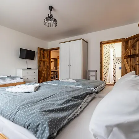 Family Tree Rekreacny Dom Villa *